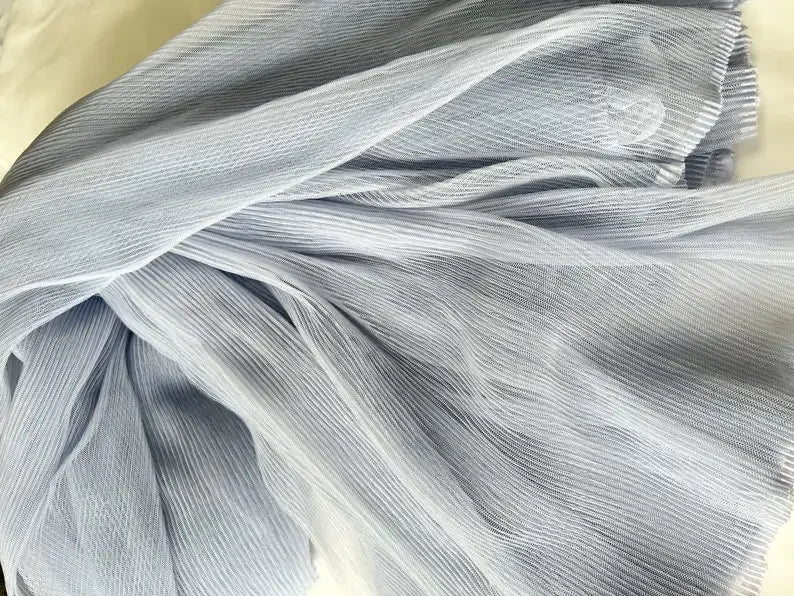 tissu rose clair blanc bleu rayures fines moderne translucide yard adaptable création