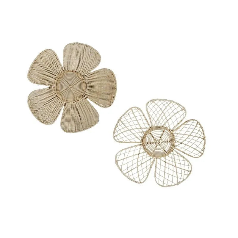 décoration murale fleur tressée fibre végétale rustique objet artisanal couleur beige clair