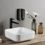 distributeur savon liquide mural blanc doré moderne adhésif bouton déclenchement fenêtre remplissage minimaliste