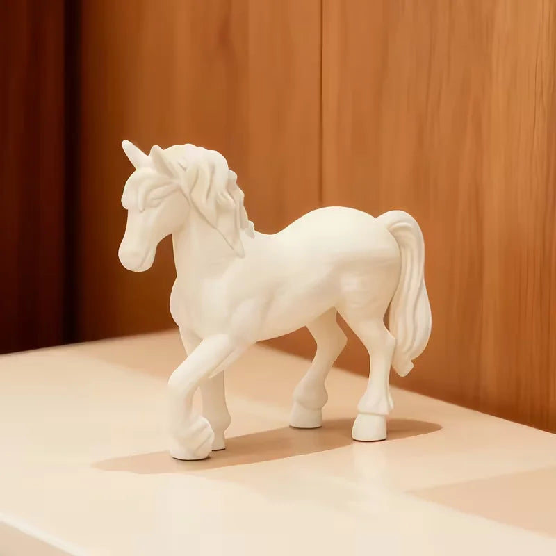 statue licorne blanche décorative moderne sculpture ornement intérieur blanc lisse plastique artificiel