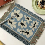 tapis table moderne fleurs stylisées franges bleu blanc noir résistant l'usure ethnique