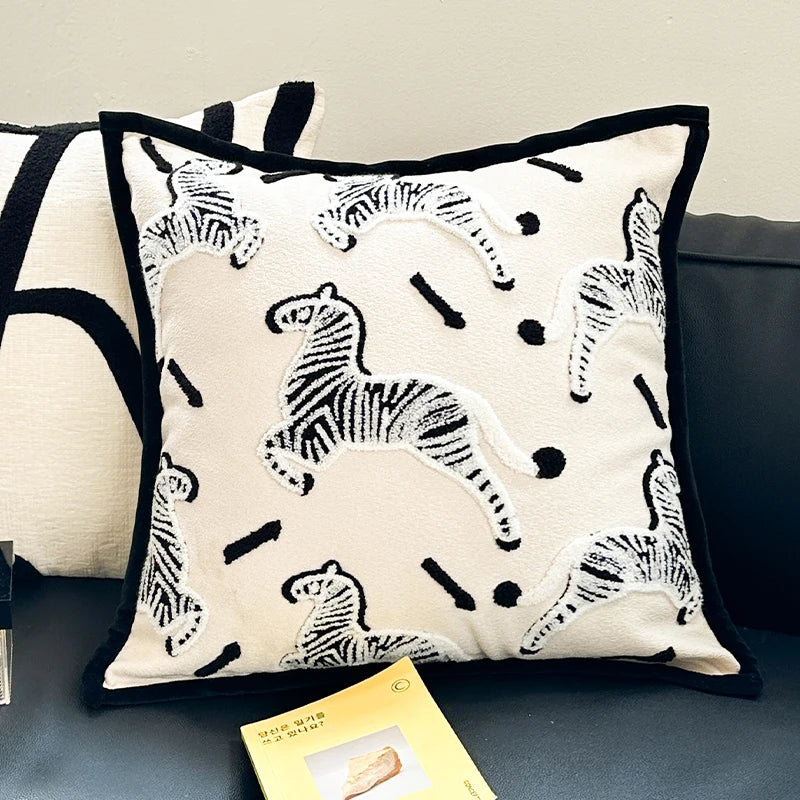 housse coussin moderne zèbre noir beige polyester coton détachable lavable salon chambrehôtel hospitalité populaire