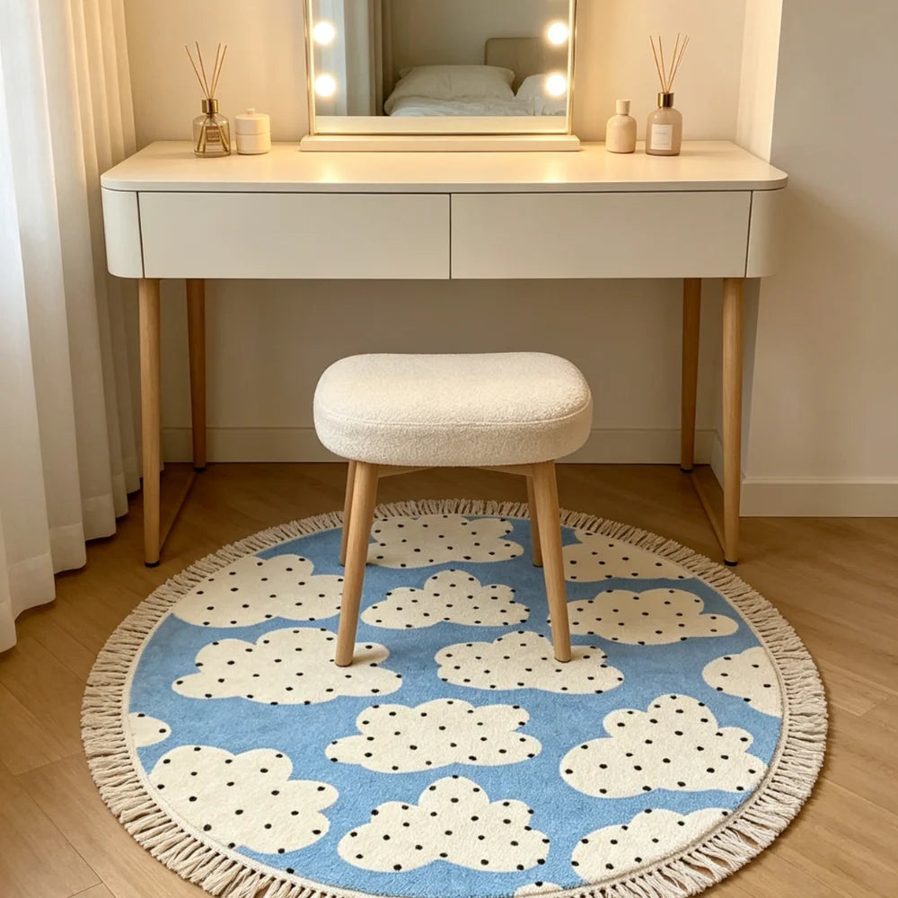 tapis rond moderne nuages bleu clair blanc franges chambre salon bébé extérieur