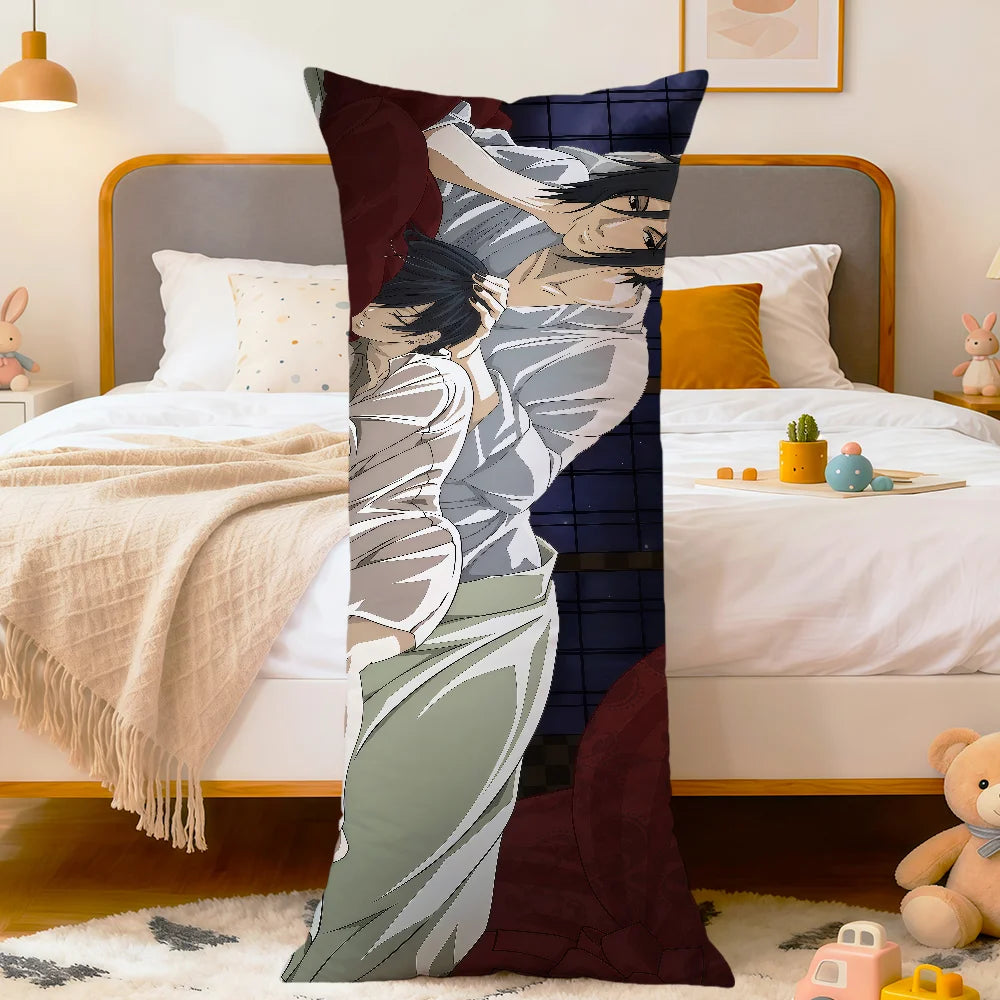 coussin allongé anime violet bleu blanc fleurs stylisées personnages 100 polyester double face imprimé