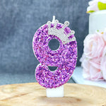 bougies anniversaire chiffre violet paillettes décoratives brillantes tringle fixations transparentes