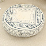 coussin rond boho chic motifs floraux géométriques antidérapant polyester blanc bleu