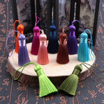 pompons polyester couleur variée 5cm longueur 18cm décoration artisanale rideaux couture pièces