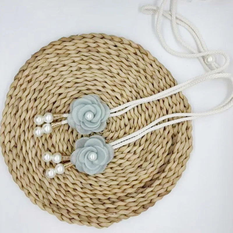 rideaux polonais fleurs relief soie nacrées corde tressée élégant accessoires décoratifs pastel doré