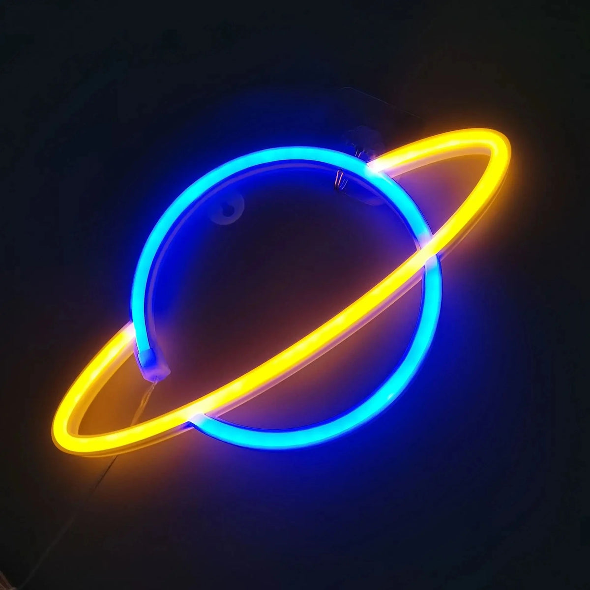 néon alien vert violet bleu rose planète saturne moderne lumineux fixations