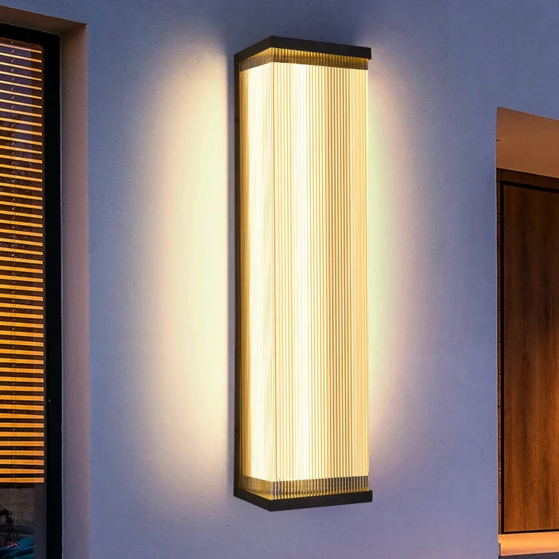 lampe murale moderne or noir rayures horizontales industrielle chambre entrée étude salle bain