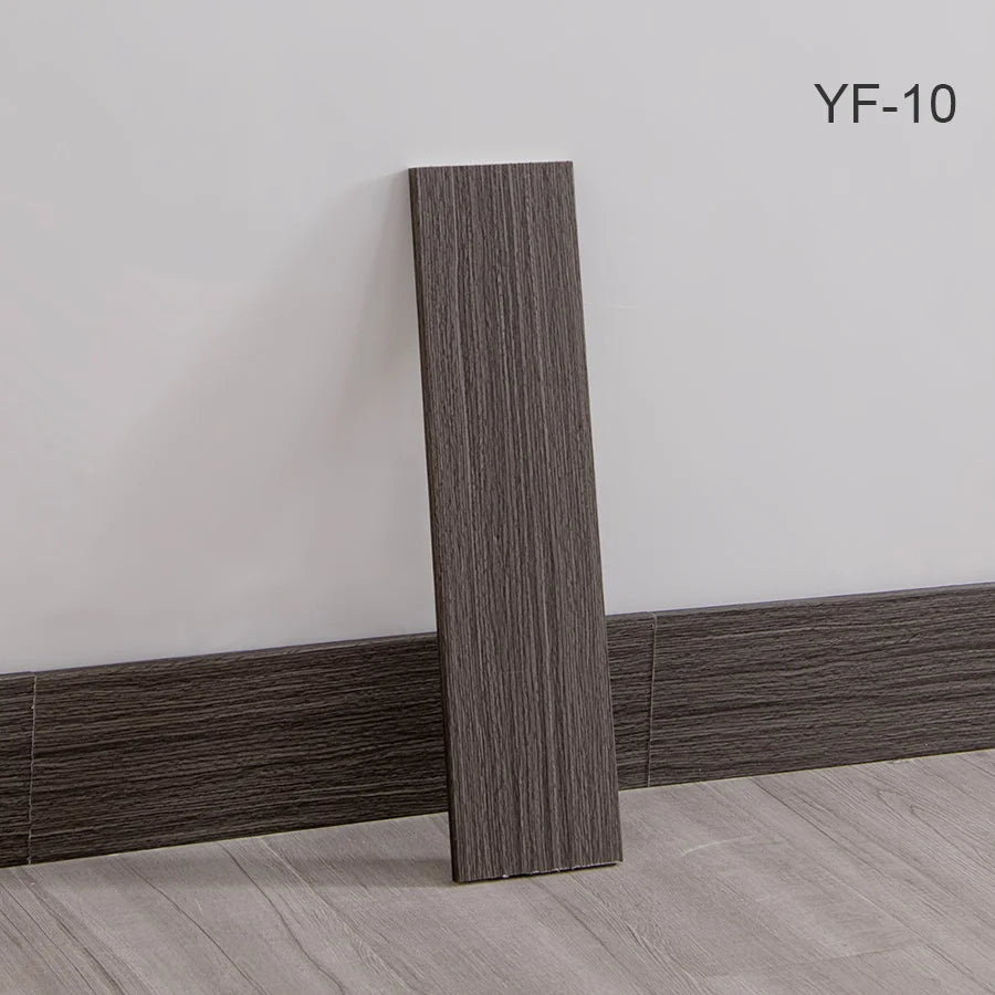 panneau mural auto adhésif aspect bois gris beige décoratif moderne intérieur maison