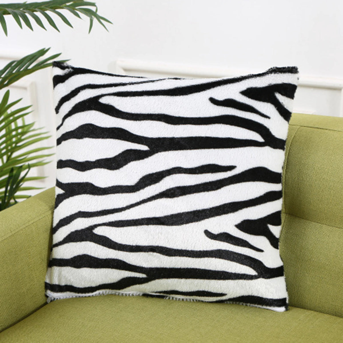 coussin carré moderne imprimé léopard zèbre noir blanc marron beige amovible lavable