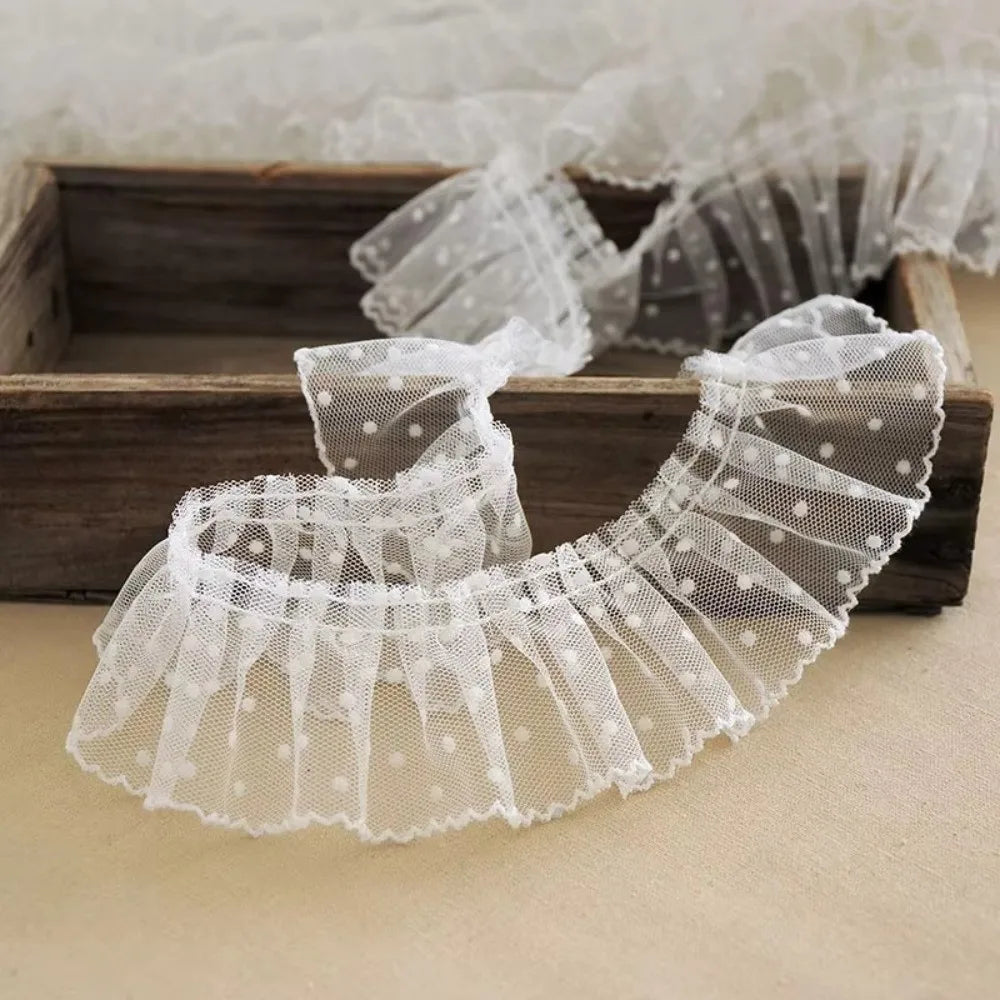 ruban dentelle points noirs blancs bordure dentelée classique élégant 6cm largeur 1m longueur translucide