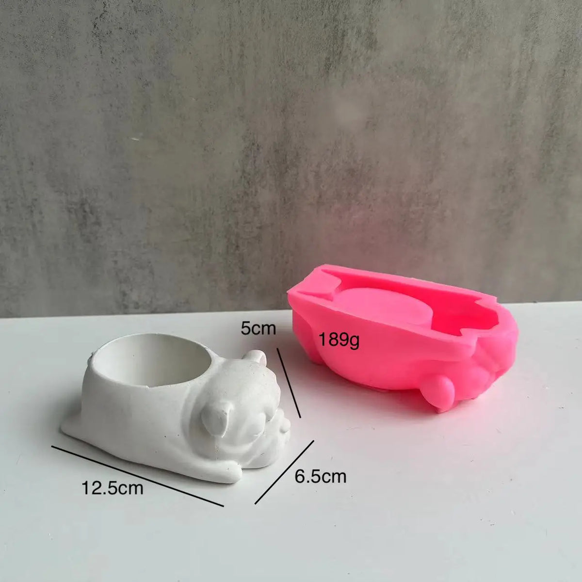 cache clef silicone animal moderne chien chat cochon blanc roseiaux