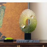 sculpture décorative moderne papillon vert doré motifs floraux contemporaine élégante base noire