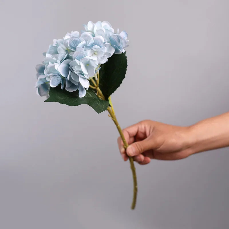 bouquet artificiel fleurs hortensia bleu blanc violet moderne maison mariage