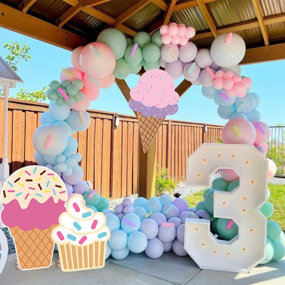 décoration fête enfant gâteau glaçage coloré glaces sucre bonbons:animated candy: