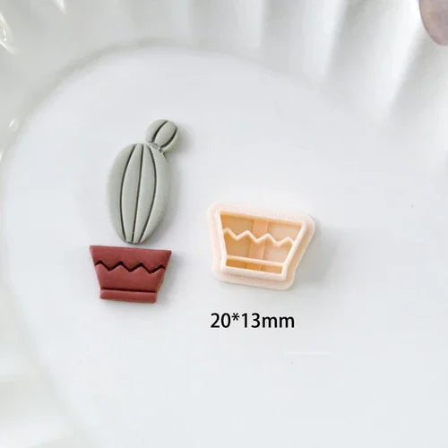 moules biscuits cactus motifs géométriques pots différents couleurs vert beige marron rose modernes