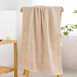 serviette bain coton absorbant rapide motif géométrique gris clair moderne 140x70cm