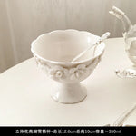 vase decoratif blanc roses relief porcelaine classique tasse bol plat boite rond coeur carreeDecoration