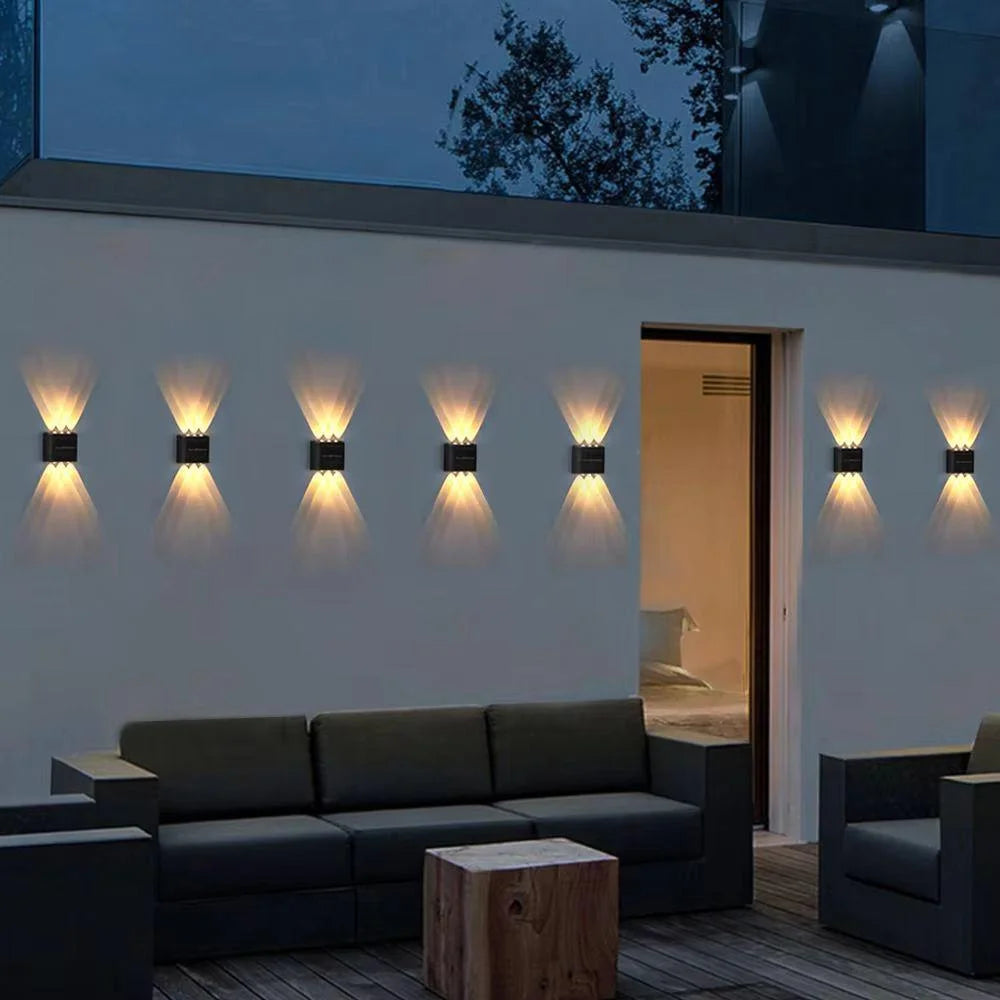 lampe murale solaire led extérieure étanche automatique nuit jardin patio décoration moderne minimaliste up