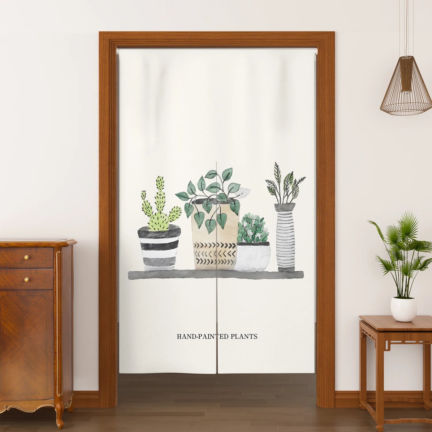 Rideau de porte en lin beige dans une chambre à coucher