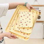 assiettes modernes cerises rouges deco alimentaire maison beige clair multifonctionnelle
