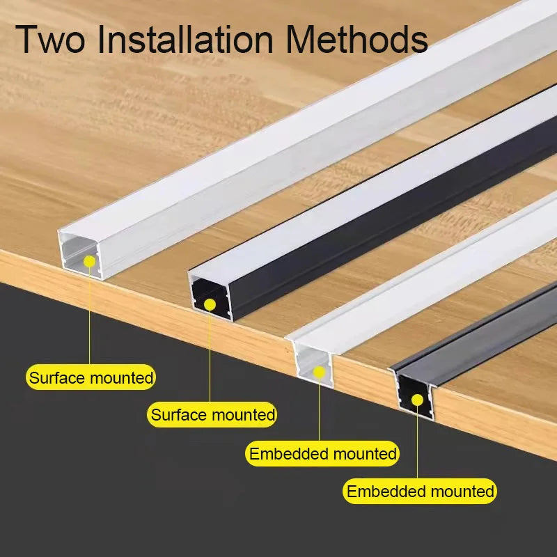 Canal diffuseur LED noir monté en surface