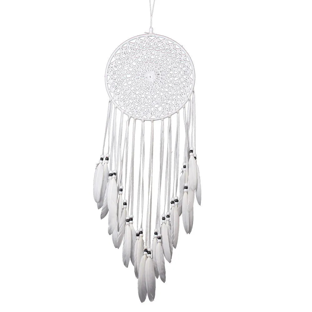 attrape rêves traditionnel blanc crocheté plumes décoration chambre nordique enfants