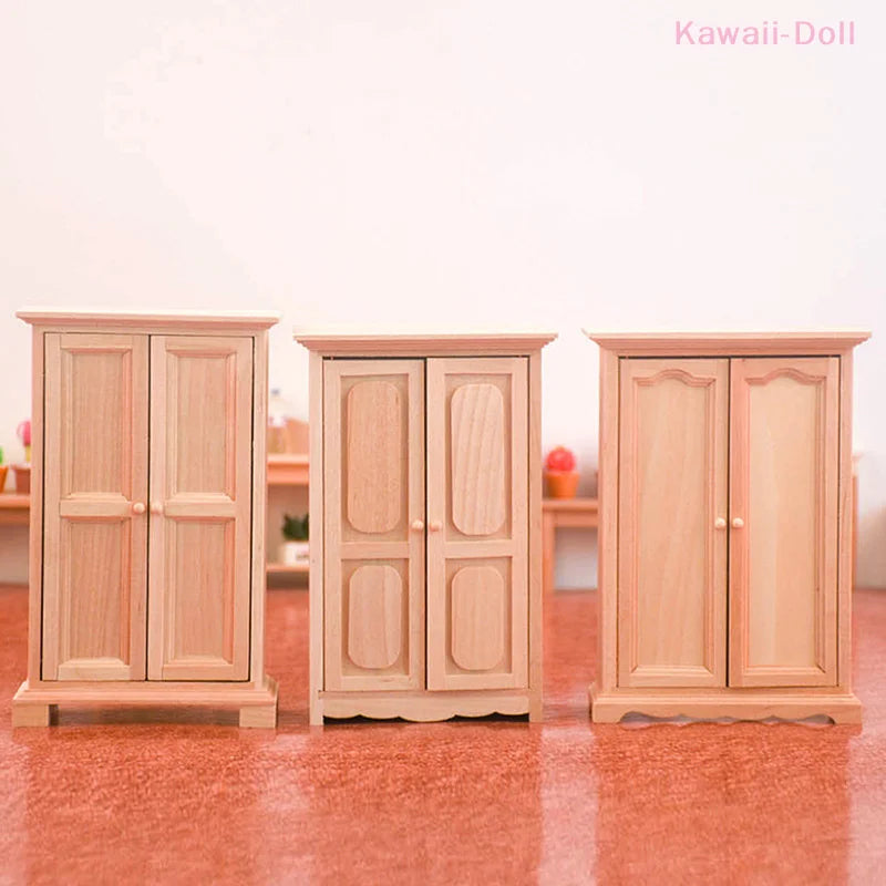 armoire miniature bois naturel classique intérieur poupée collection deco traditionnelle rustique