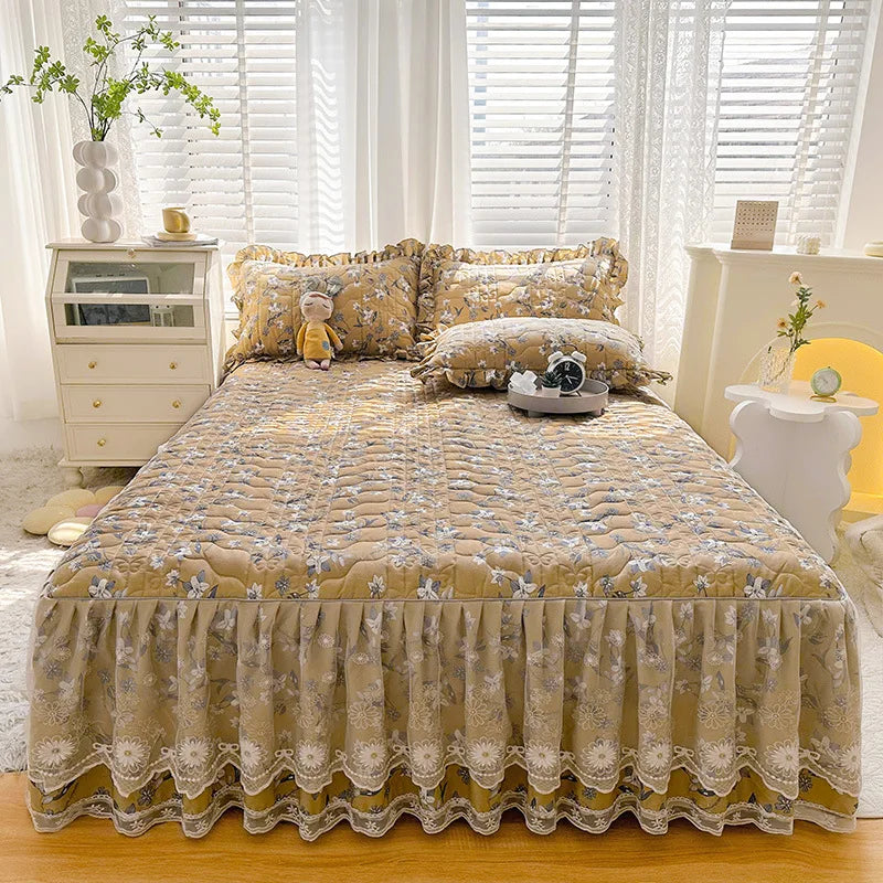 housse lit coton imprimé fleurs romantique douce rose blanche bleue violacée dentelle