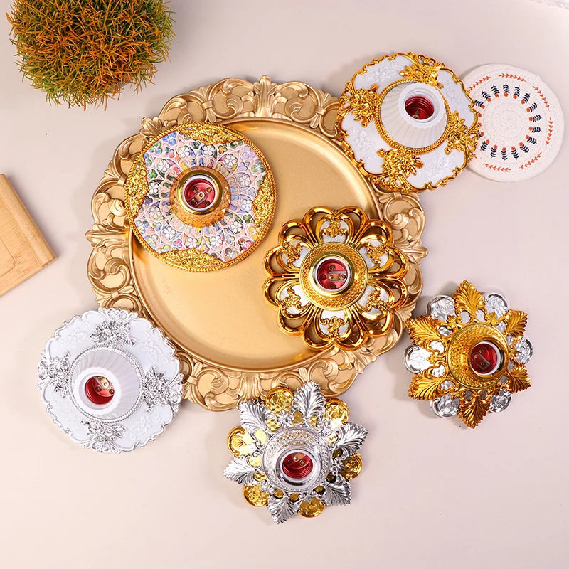 support lampe ornemental baroque or argent rouge ornements floraux motifs géométriques opaques