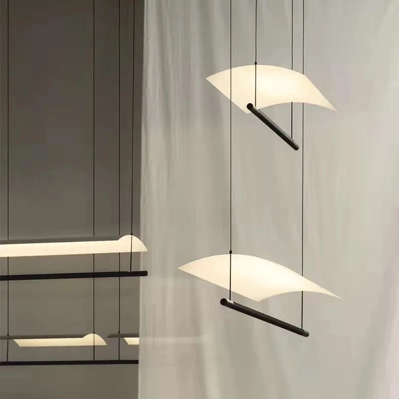 suspension lumineuse moderne minimaliste noir blanc beige opacité câbles suspendus lampe câble support suspension