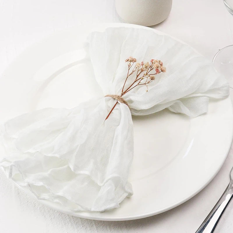 serviettes pliées crème plissées moderne lot table mariage fêtes extérieur
