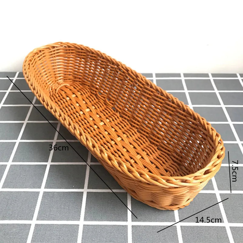 paniers rangement rotin tressé marron clair traditionnels réutilisables fourchettes bois décoration maison multifonctionnels