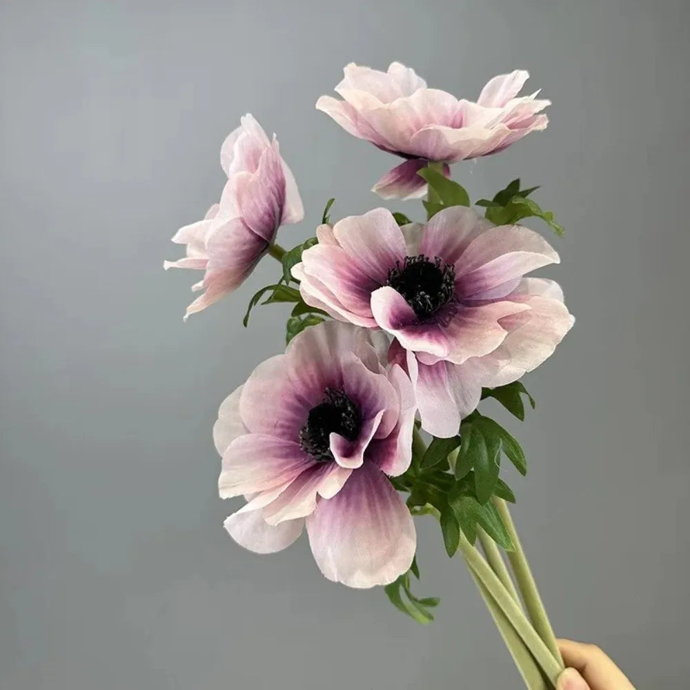 bouquet fleurs artificielles violet bleu blanc rose moderne intérieur décoration mariage anniversaire nouveau an
