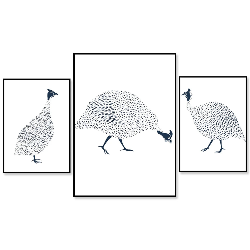 Une collection d'œuvres artistiques minimalistes représentant différents types de volailles de manière graphique et épurée.