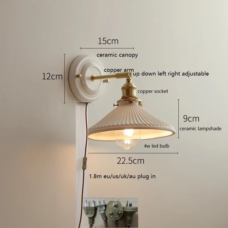 lampe murale vintage blanc doré texture relief ampoule led interrupteur chaîne éclairage quotidien moderne