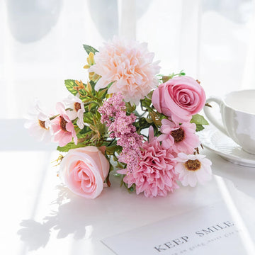 bouquet fleurs artificielles roses classiques intérieur mariage anniversaire décoration vase blanc