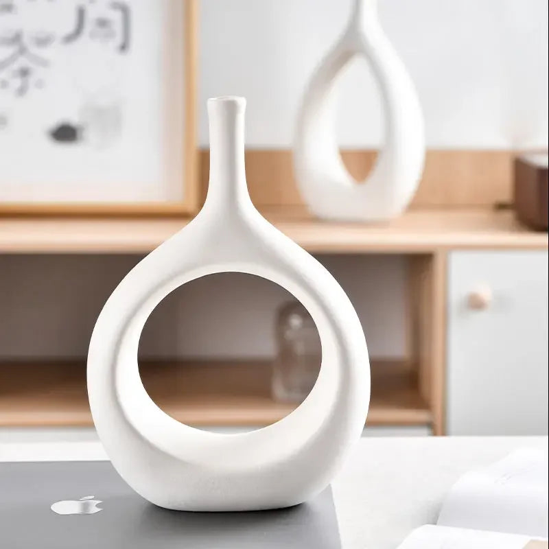 vase moderne blanc céramique table decoration intérieur art contemporain simple