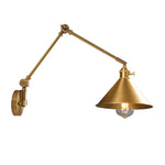 lampe murale industrielle dorée lisse fixée mur interrupteur câble électrique moderne cuisine chambre