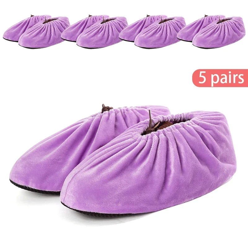protège chaussures velours non glissants réutilisables lavables intérieur extérieur moderne rouge bleu violet marron