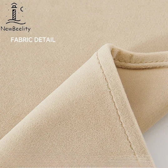 rideau classique bleu marine beige broderie dorée pompons salon maison luxe