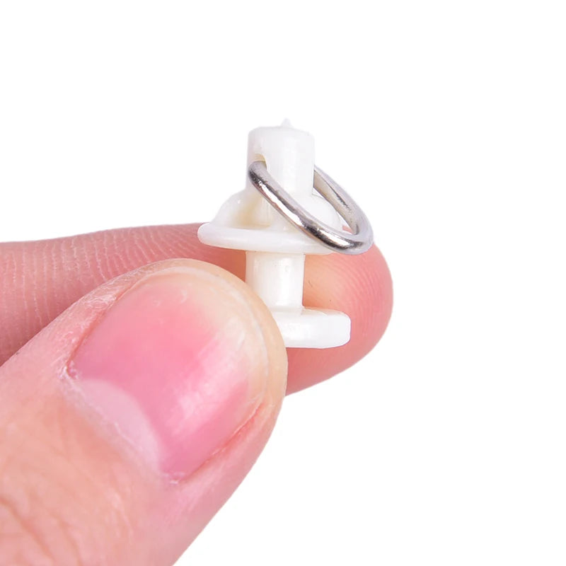 clips fixation blancs modernes anneaux métalliques accessoires rideaux pratiques plastique