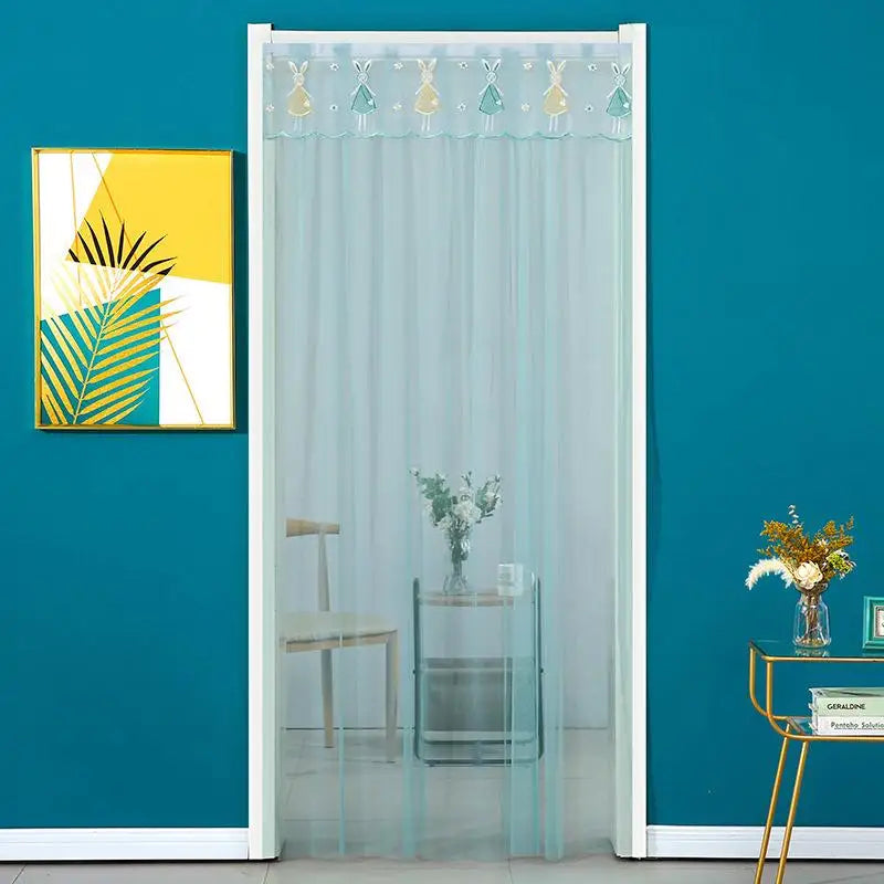 rideau porte transparent motif animaux brodés couleur bleu violet blanc enfantin