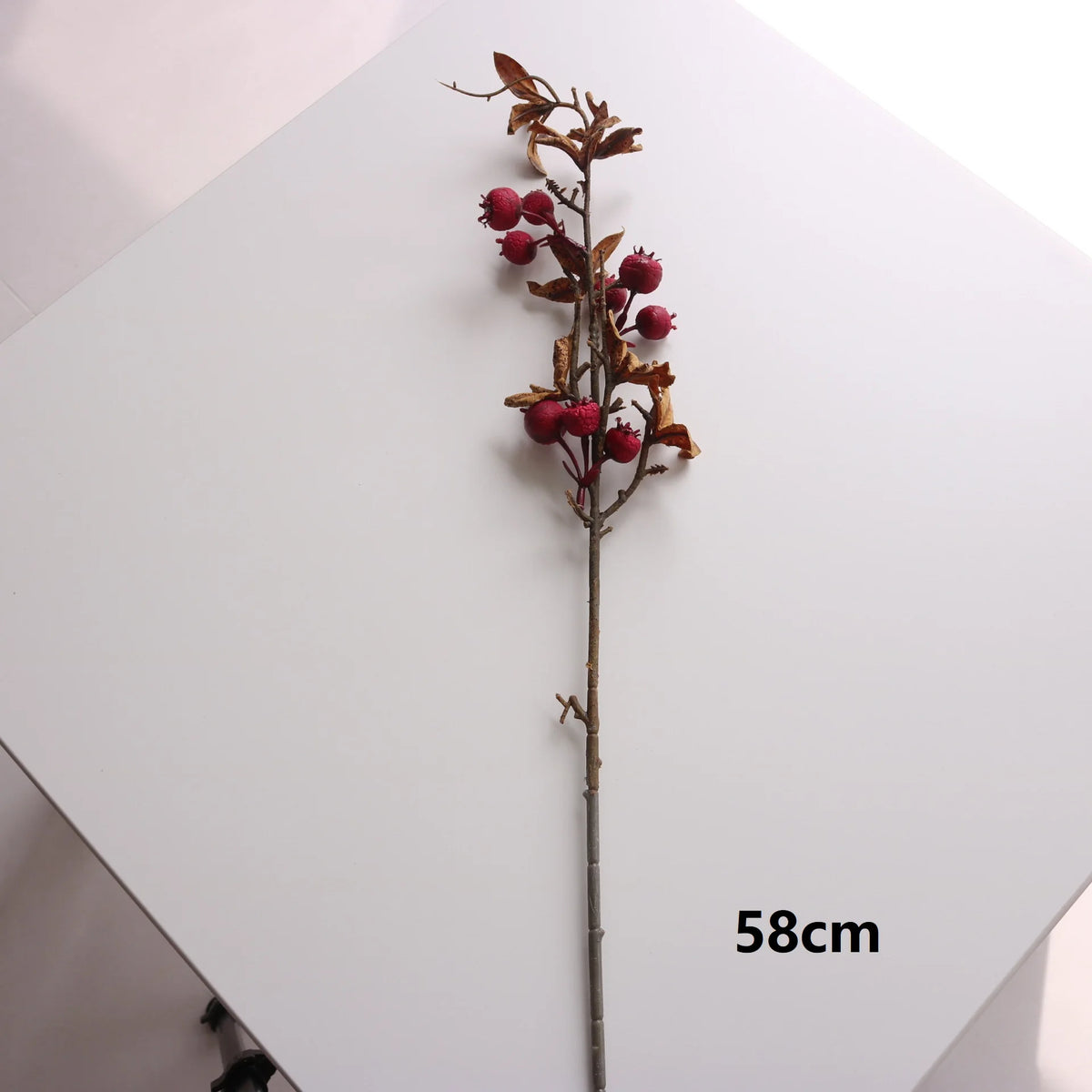 décoration intérieure bouquet artificiel feuilles baies rouge orange naturel rustique