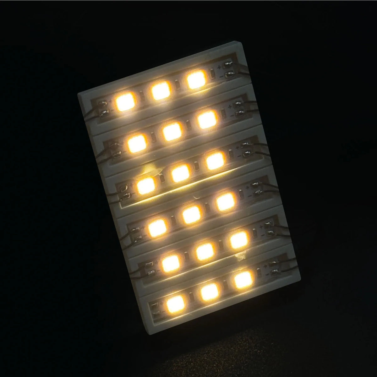 éclairage led kit lego blanc noir lumière chaude froide modules connecteurs usb câble fils