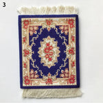 serviettes table servantes motifs géométriques floraux tissu épais rouge vert bleu beige traditionnel