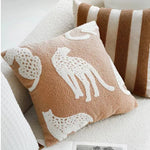 housse coussin brodé chevaux stylisés moderne marron noir blanc 45x45cm polyester adhésif chambre maison