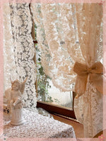 rideau blanc dentelle vintage translucide palais français chambre salon